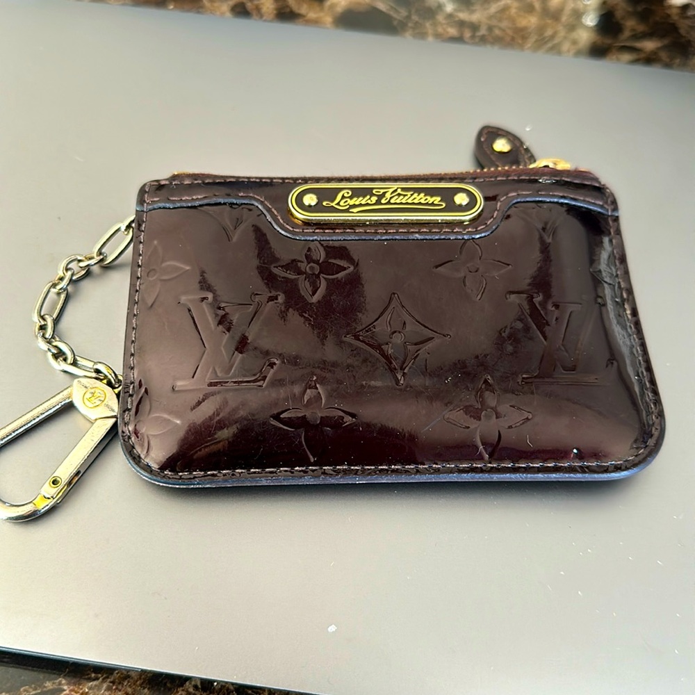 Lous Vuitton Keychain Wallet